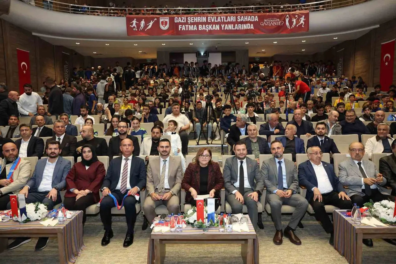 Gaziantep Büyükşehir’den amatör spora bu yıl da 14 milyon TL’lik dev destek