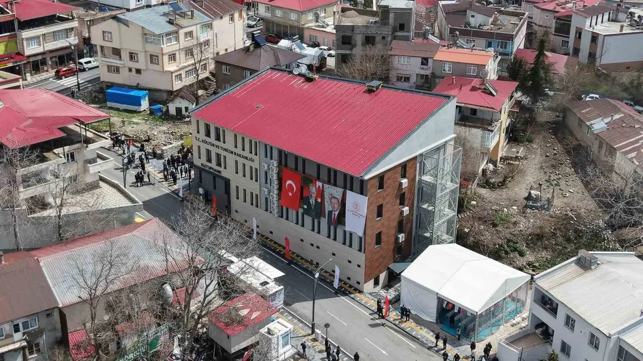 Andırın’da ilçe kütüphanesi artık haftanın 7 günü açık olacak