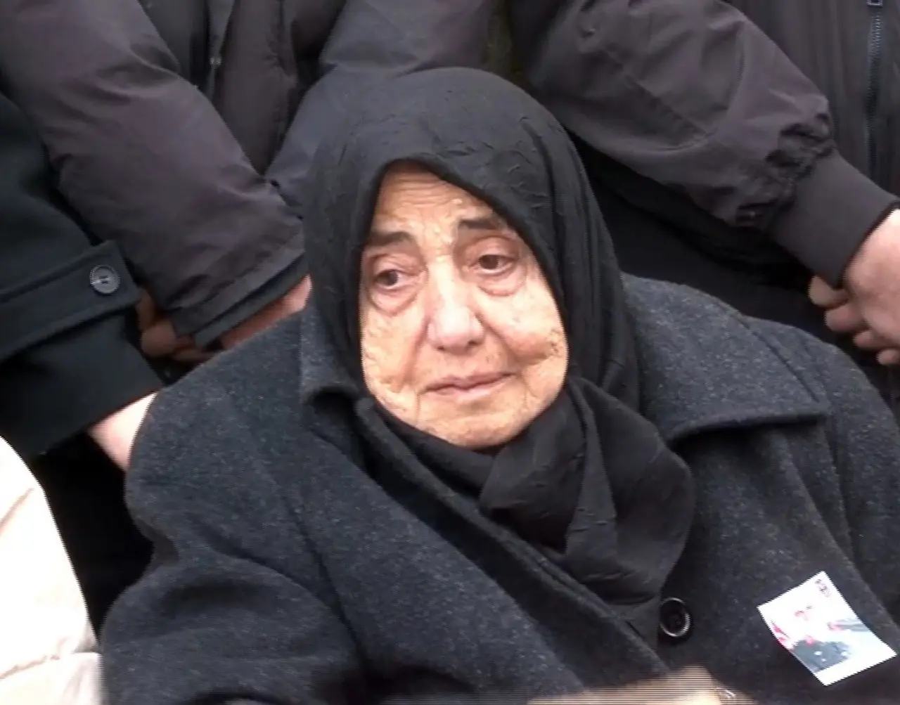 Şehit Tuğgeneral İsa Baydilli’nin annesi son yolculuğuna uğurlandı