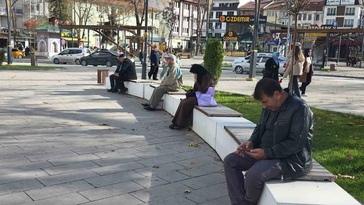Kütahya, ’Türkiye’nin en mutlu 5’inci şehri’ oldu