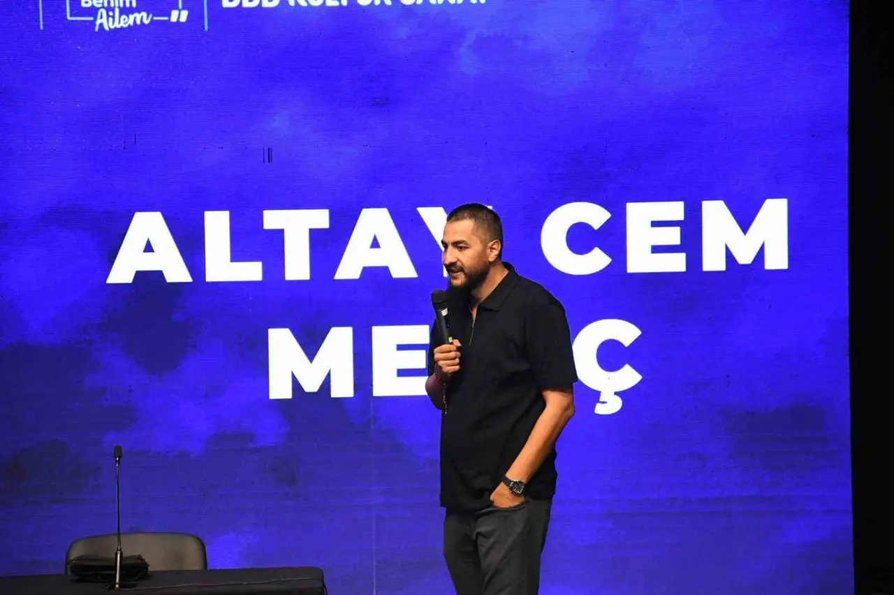 Birbirinden kıymetli yazarlar Balıkesir Kitap Fuarı’nda