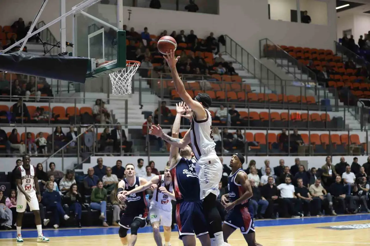 Türkiye Sigorta Basketbol Süper Ligi: Bordo Basketbol: 103 - Bahçeşehir Koleji: 88