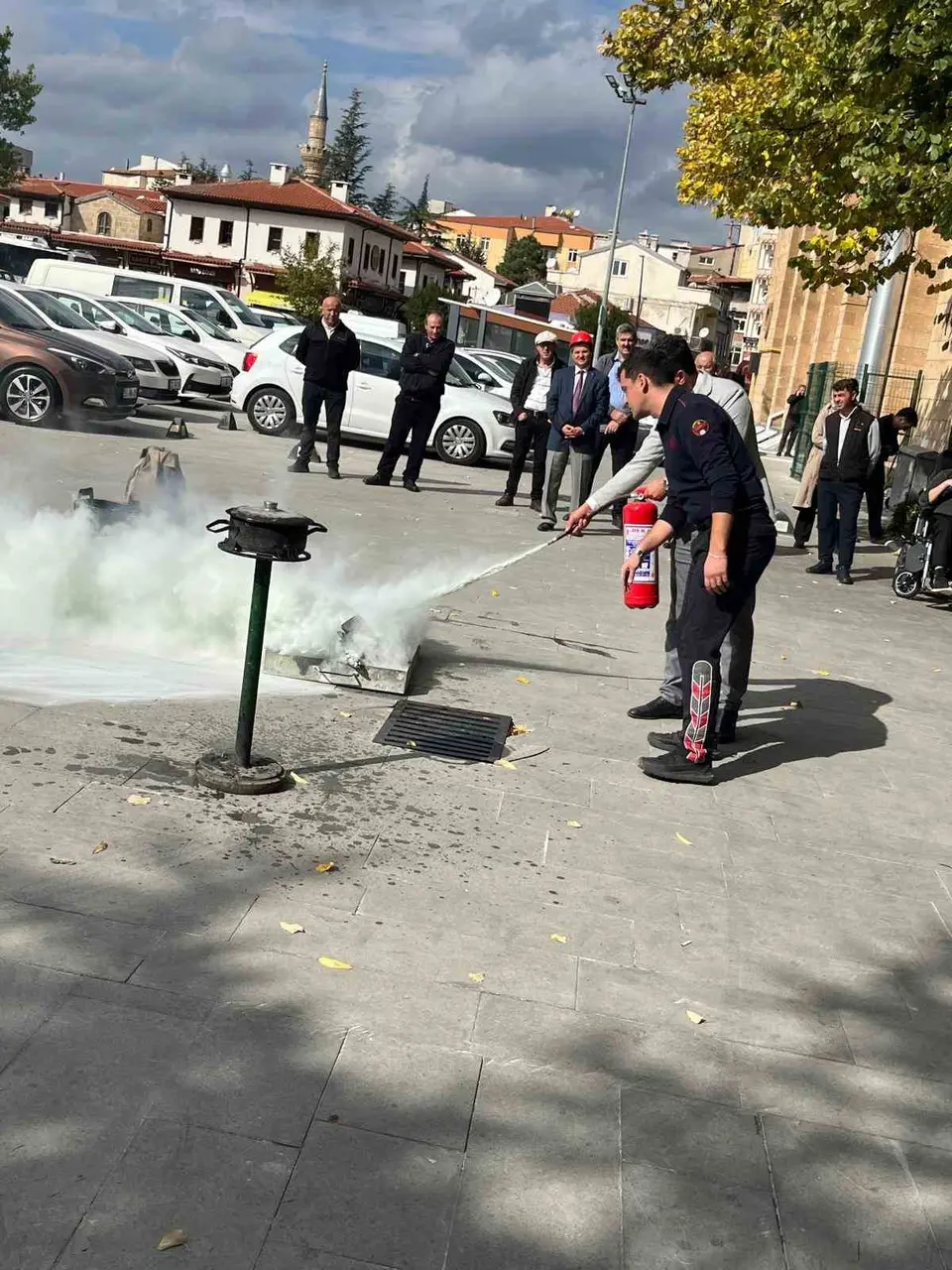 Isparta Valiliği’nde yangın tatbikatı gerçekleştirildi