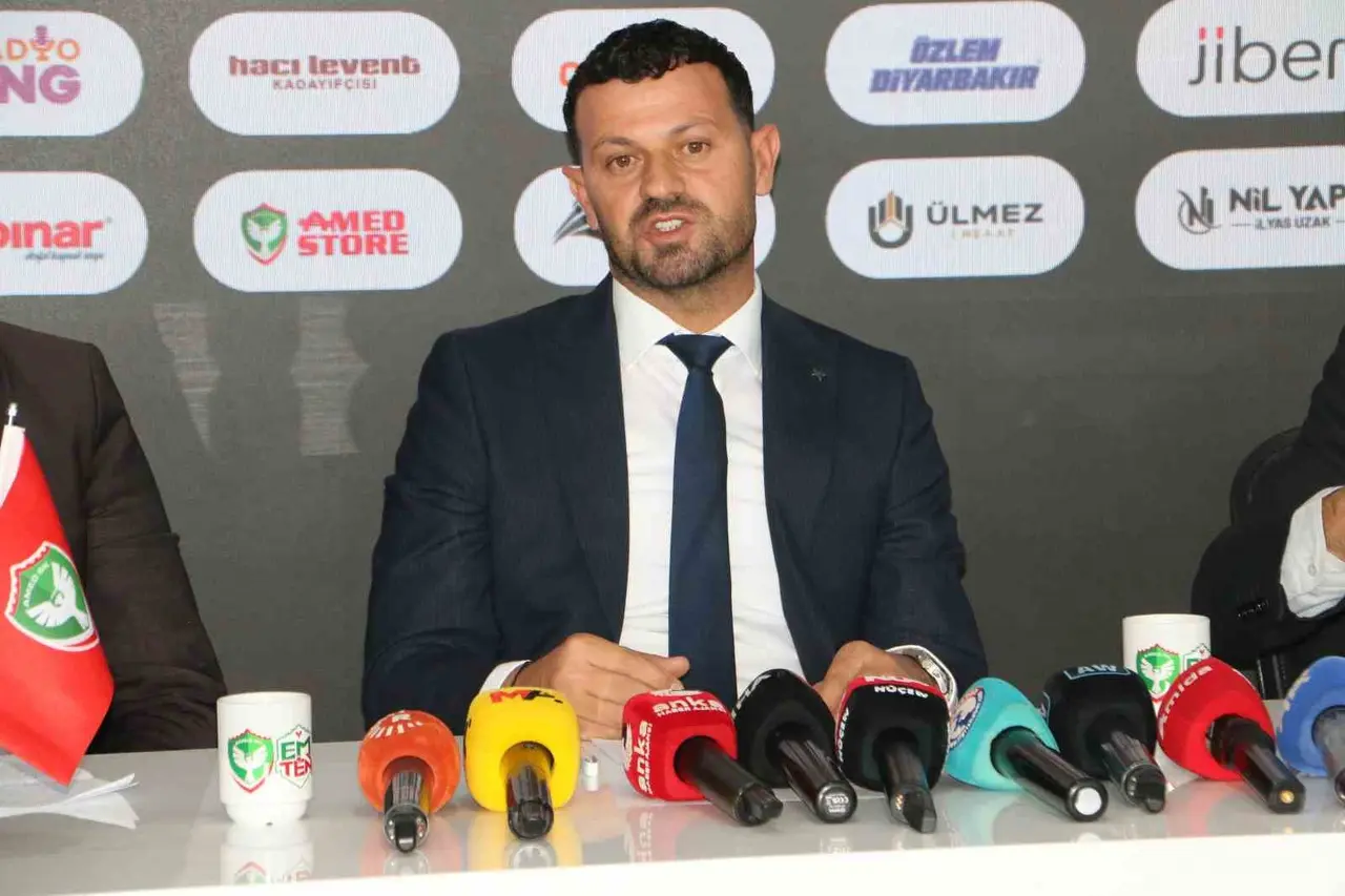 Amed Sportif Faaliyetler, Futbol Okulları Projesi’ni hayata geçirdi