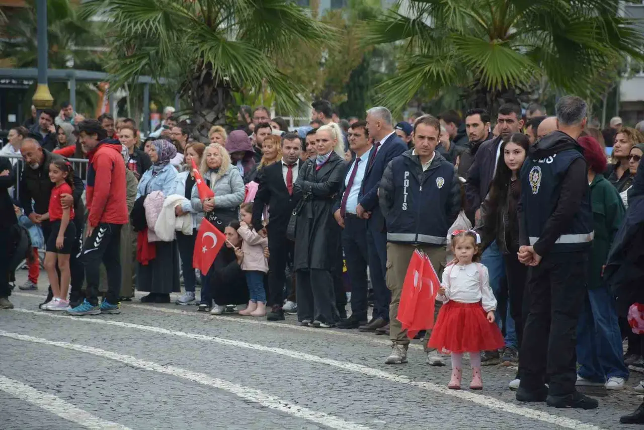 Sinop’ta Cumhuriyet’in 103. yılı coşkuyla kutlandı