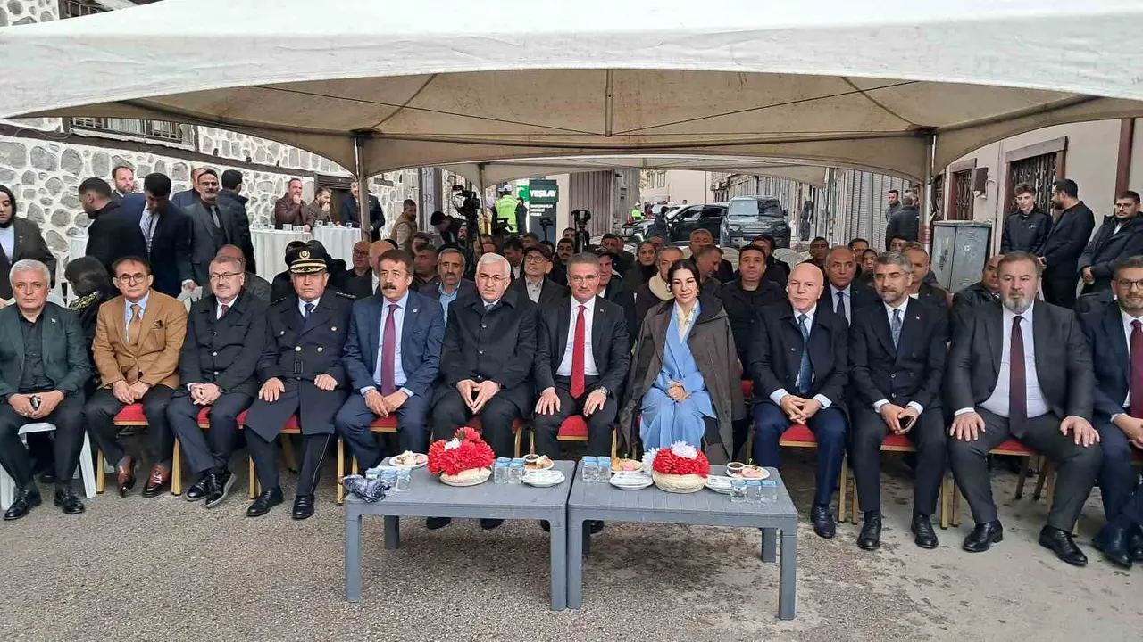 Liman Ayık Yaşam Derneği Erzurum Şubesi hizmete açıldı