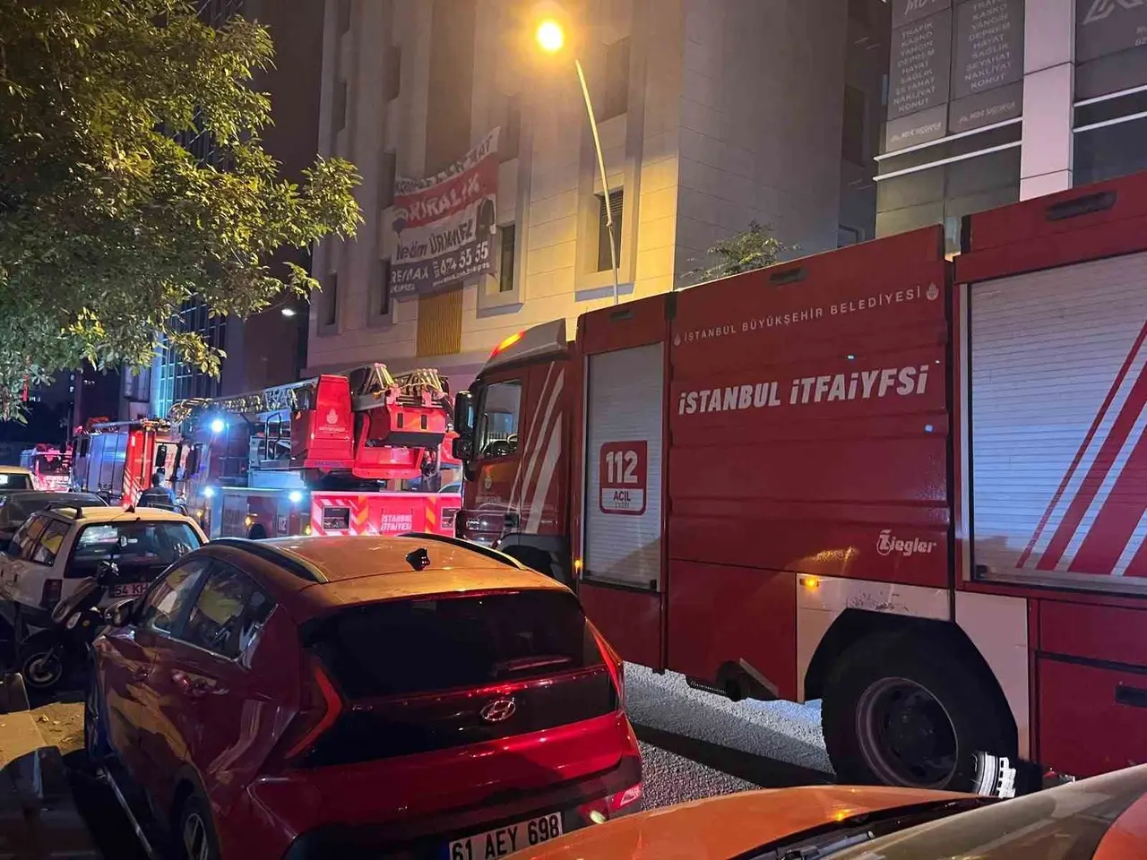 Bahçelievler’de 6 katlı apart otelde yangın