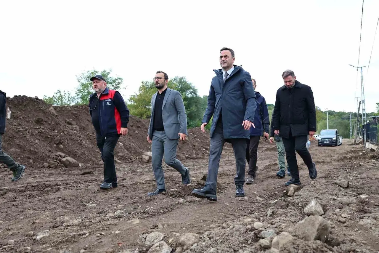 Başiskele’de selin yaraları sarılıyor
