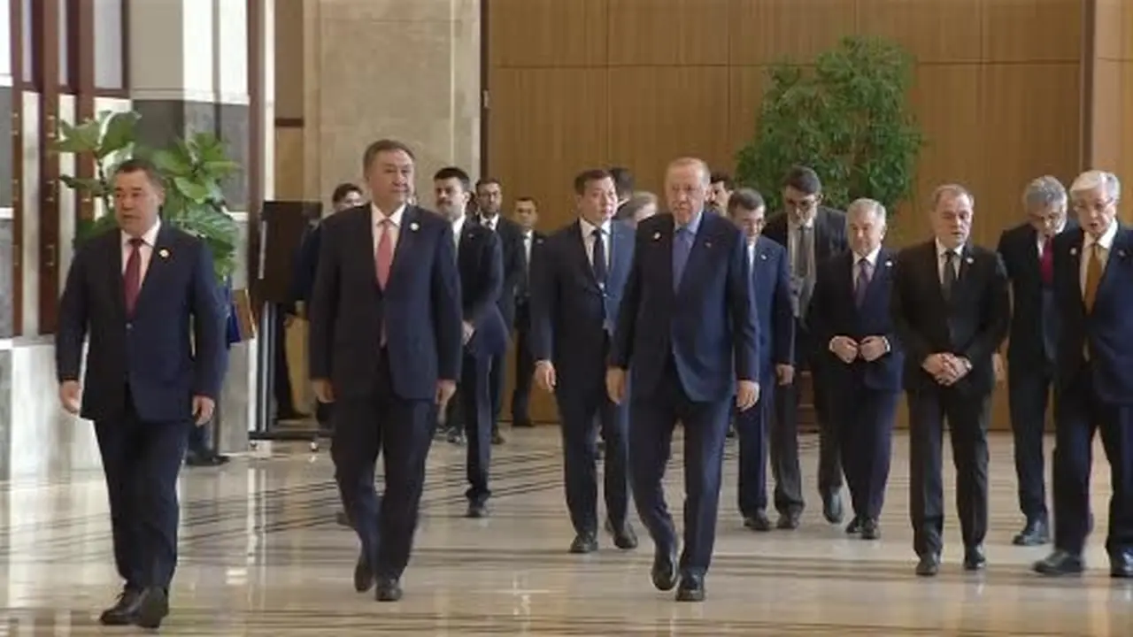 Cumhurbaşkanı Erdoğan: "Türk dünyasının aile fotoğrafında ayrılığa, gayrılığa, ihtilafa yer yoktur"