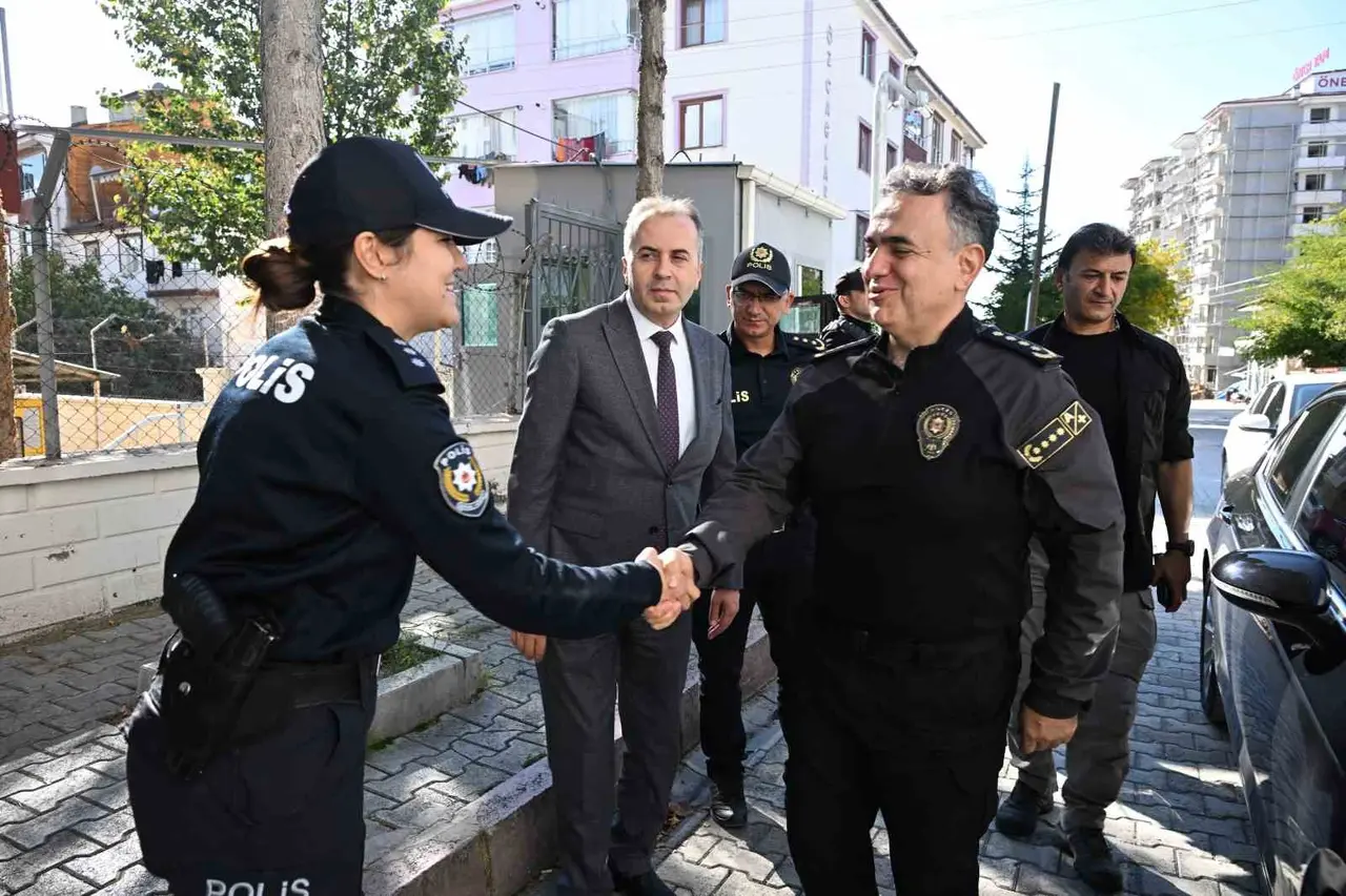 Mareşal Fevzi Çakmak Polis Merkezi kadın başkomisere emanet