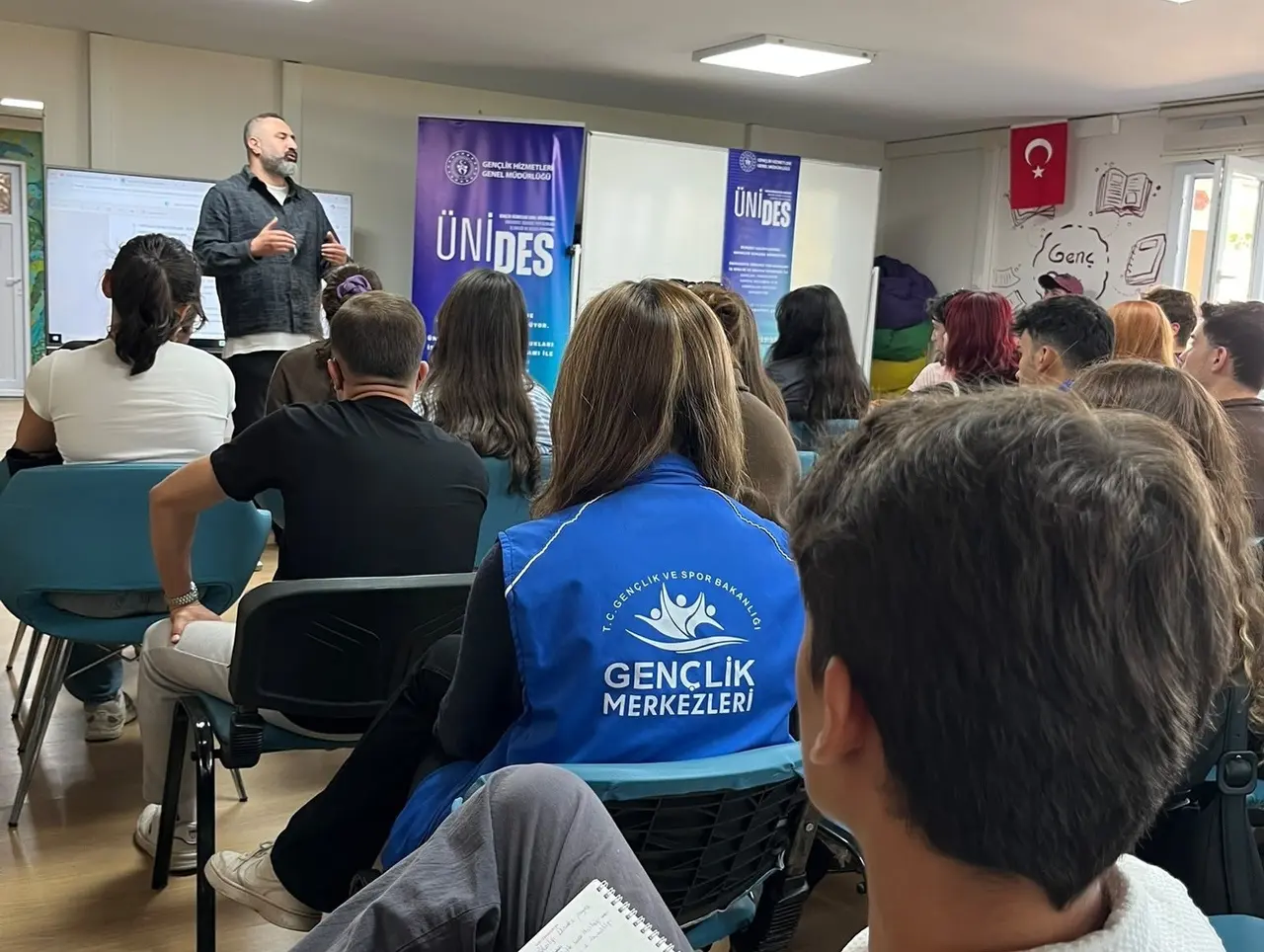 Muğla’da gençlere Ünides projeleri tanıtıldı