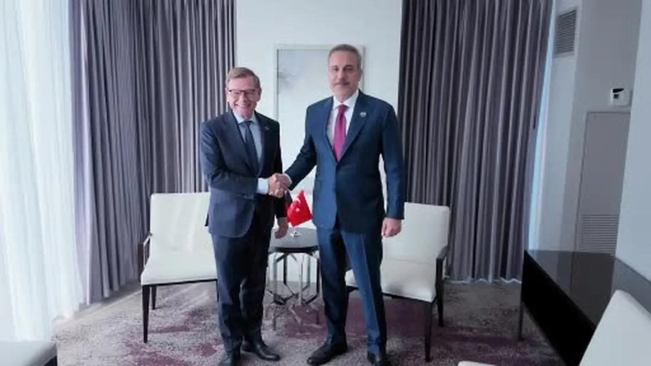 Bakan Fidan, Alman mevkidaşı Wadephul ile görüştü