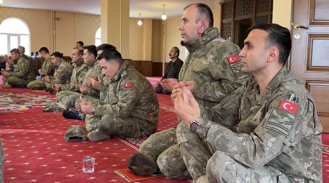 Şehit Koparan için Yüksekova’da mevlit okutuldu