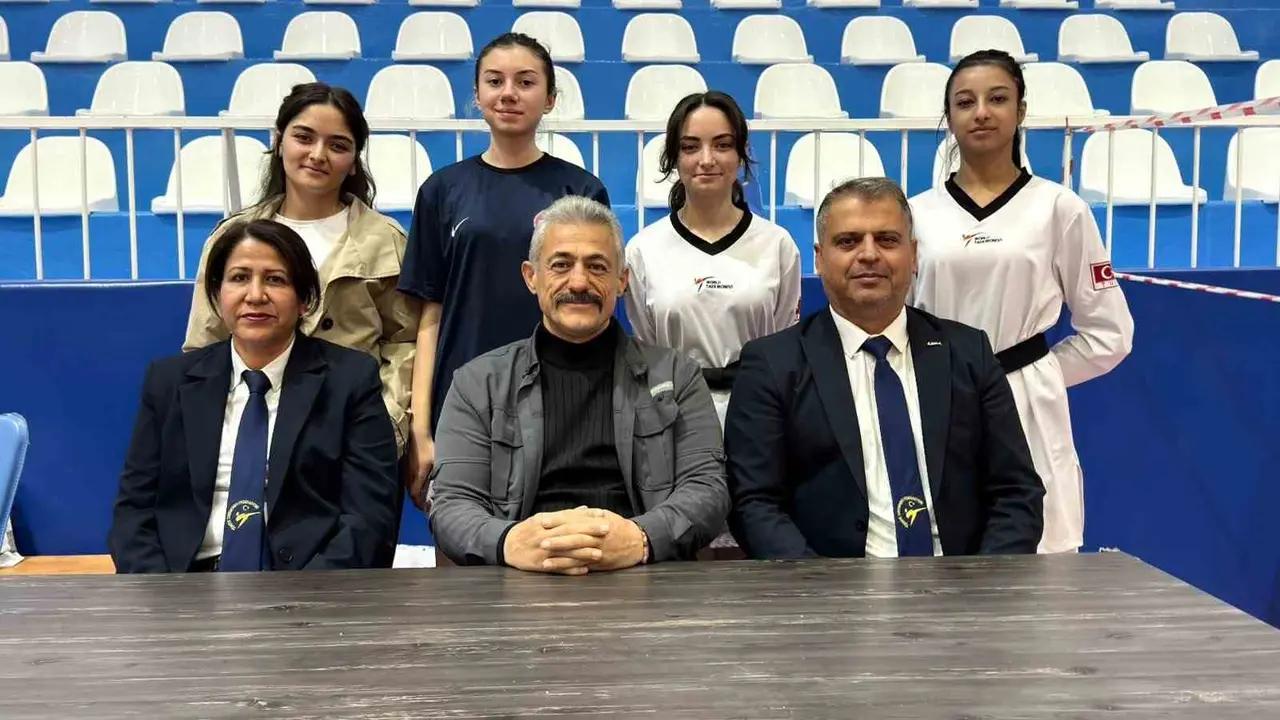 Kayseri’de 29 Ekim Gençler Taekwondo İl Birinciliği yapıldı