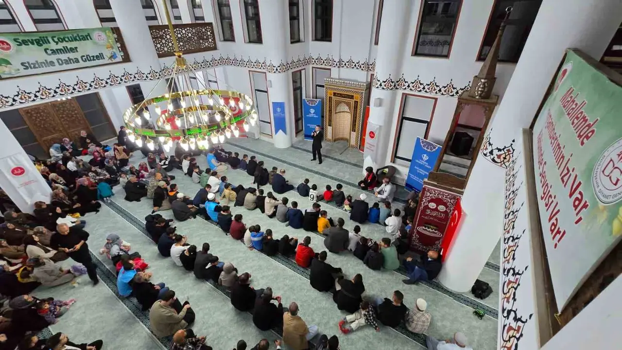 Doğanşehir’de cami-aile buluşması programı düzenlendi