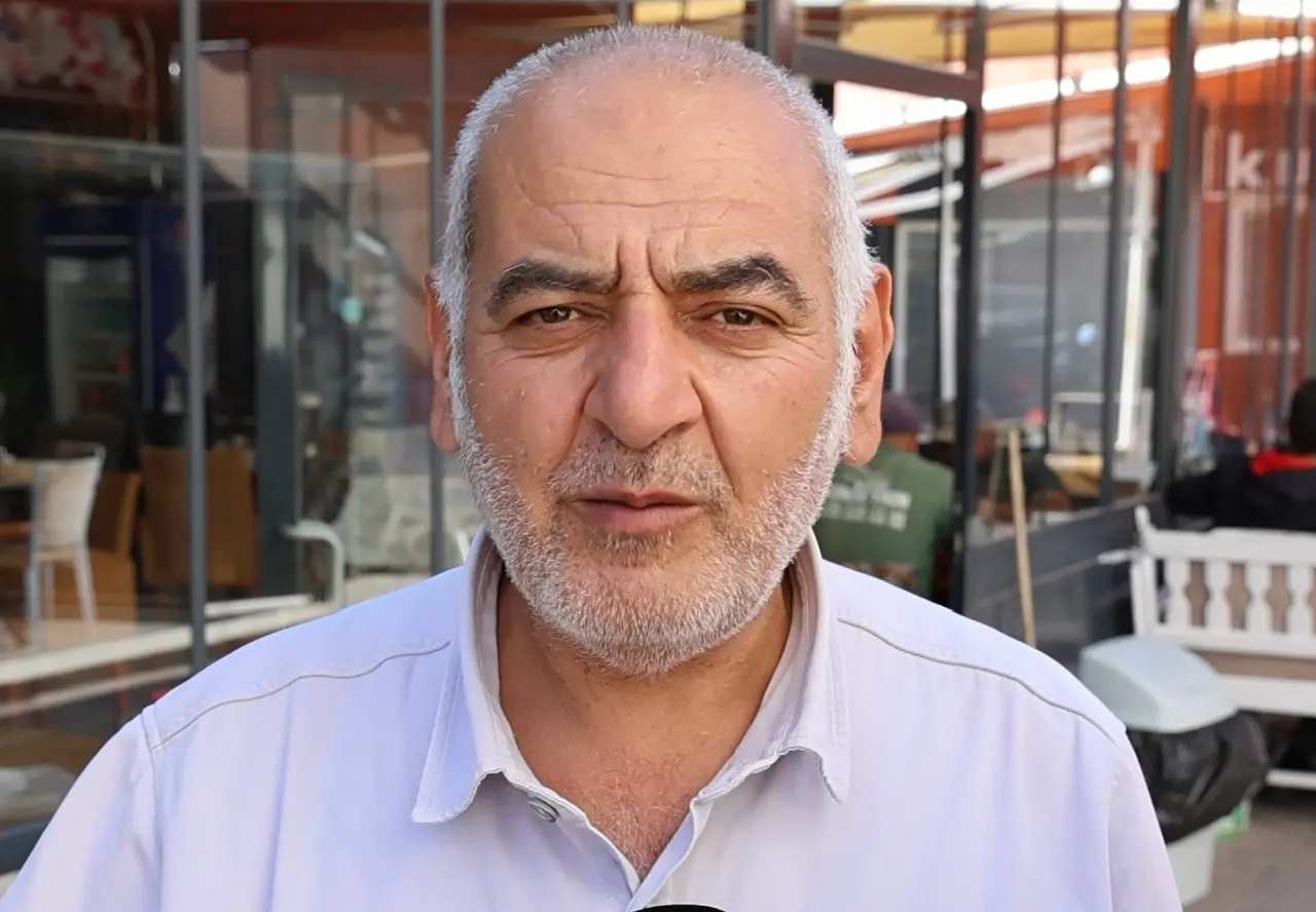 Aksaray’da Kurtlar Vadisi’ndeki Abidin’e benzeyen lokantacı ilgi çekiyor
