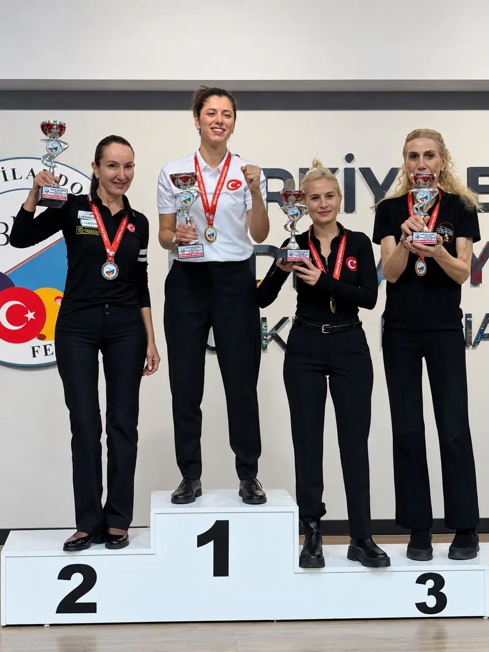 Dünya şampiyonu Güzin Müjde Karakaşlı, üst üste üçüncü kez Türkiye şampiyonu