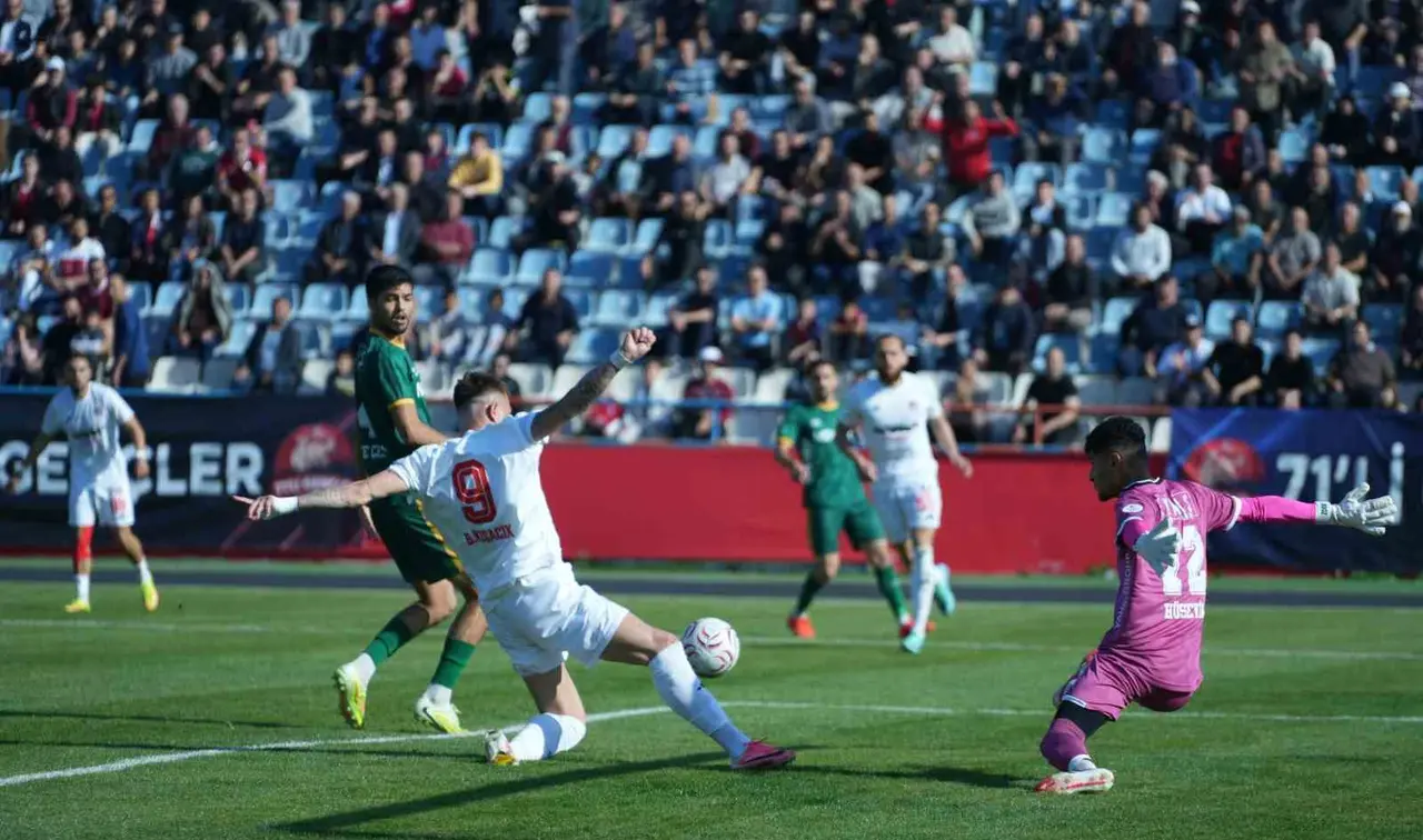 TFF 3. Lig: Kırıkkale FK: 3 - Ayos Osmaniyespor: 1
