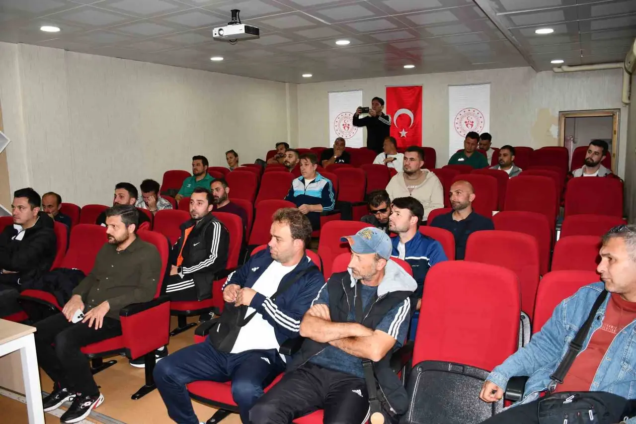 Vezirköprü’de okul sporları sezonu hazırlıkları