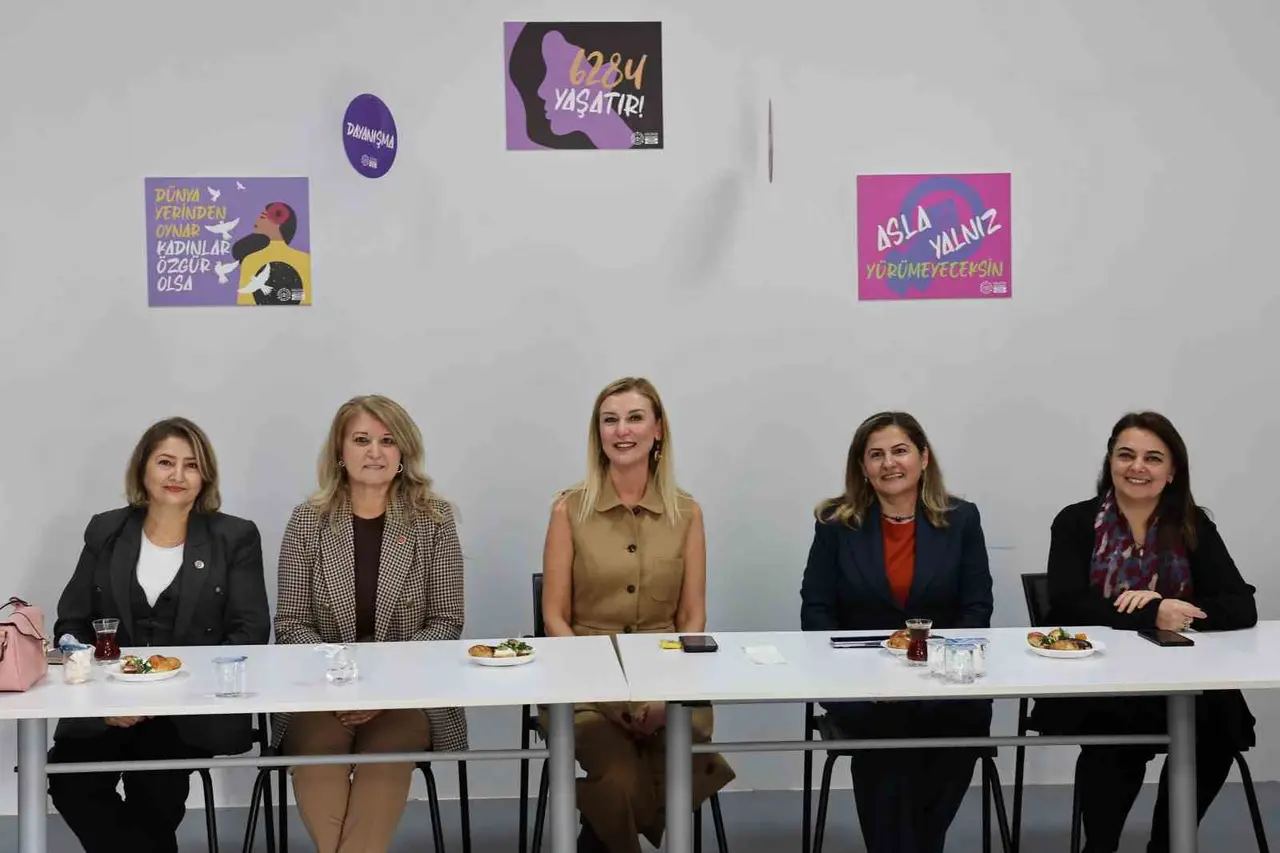 Nilüfer’in kadın muhtarları buluştu
