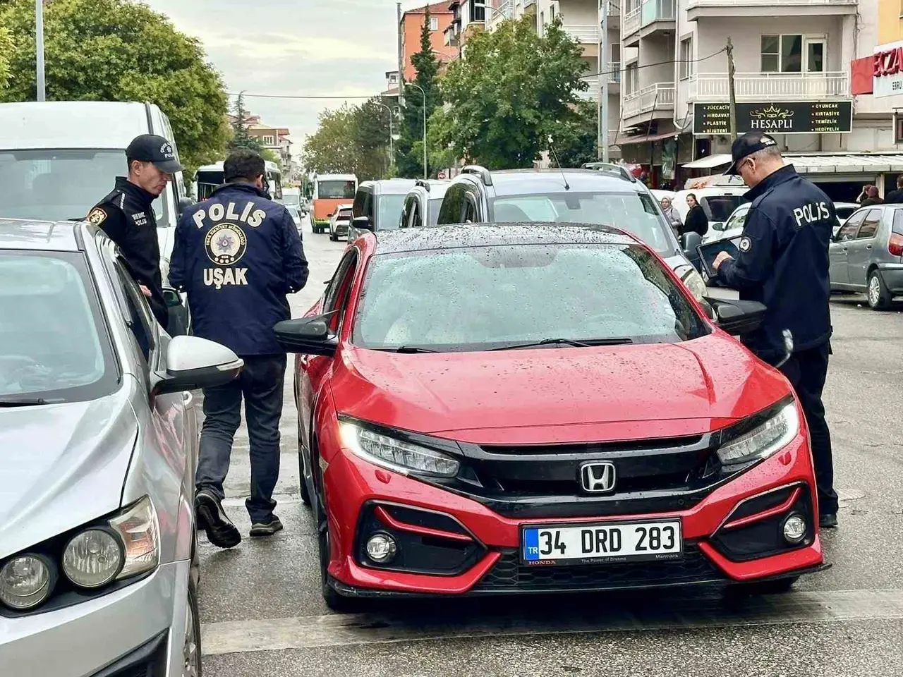 Uşak’ta okul çevrelerinde güvenlik denetimi gerçekleştirildi