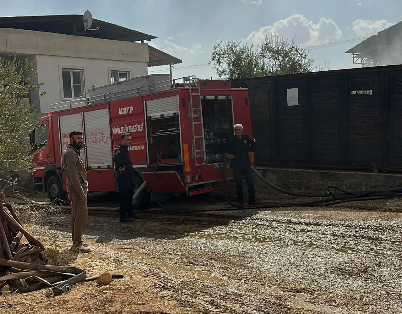 Gaziantep’te çiftlikte yangın