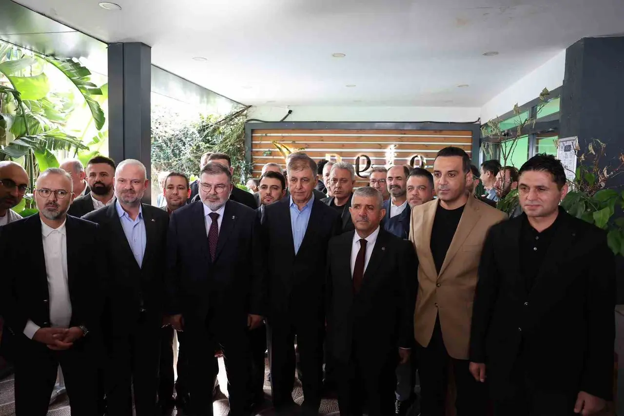 Başkan Acar: "İzmir için güzel hizmetler yapacağız"