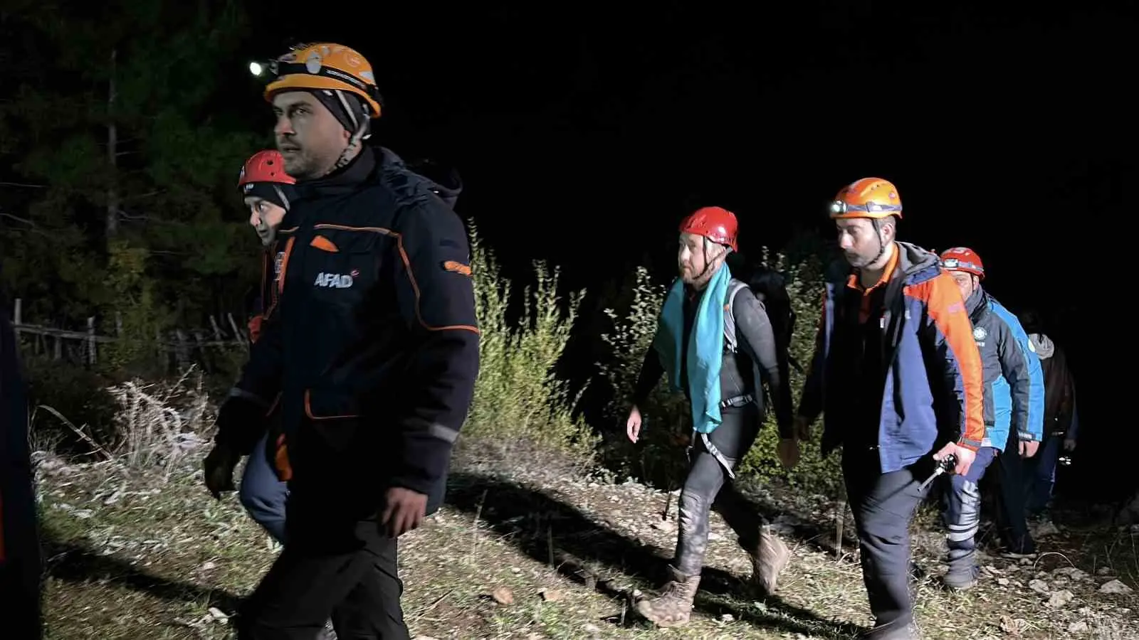 Isparta’da Yazılı Kanyon’da mahsur kalan 3 İHH gönüllüsü kurtarıldı