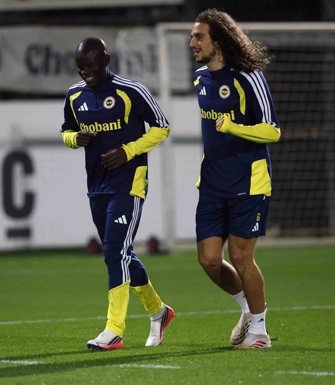 Fenerbahçe, Slavia Prag maçı hazırlıklarını tamamladı