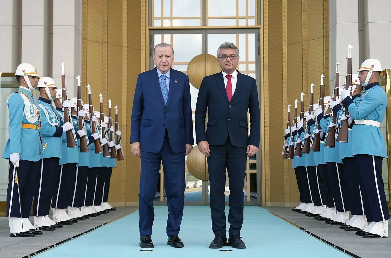 Cumhurbaşkanı Erdoğan, KKTC Cumhurbaşkanı Erhürman ile bir araya geldi