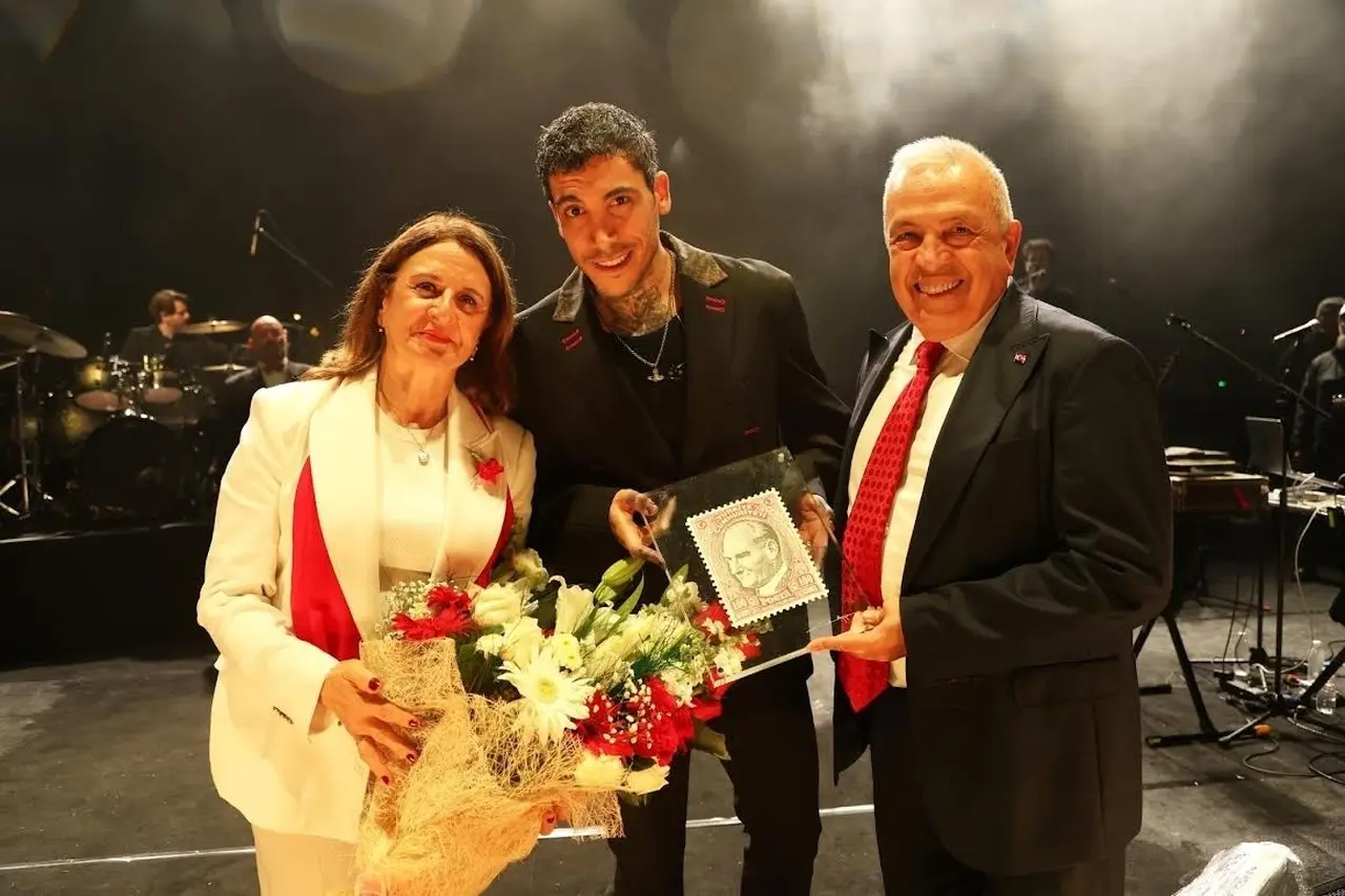 Binlerce Nilüferli Cumhuriyet’in 103’üncü yılında tek yürek oldu