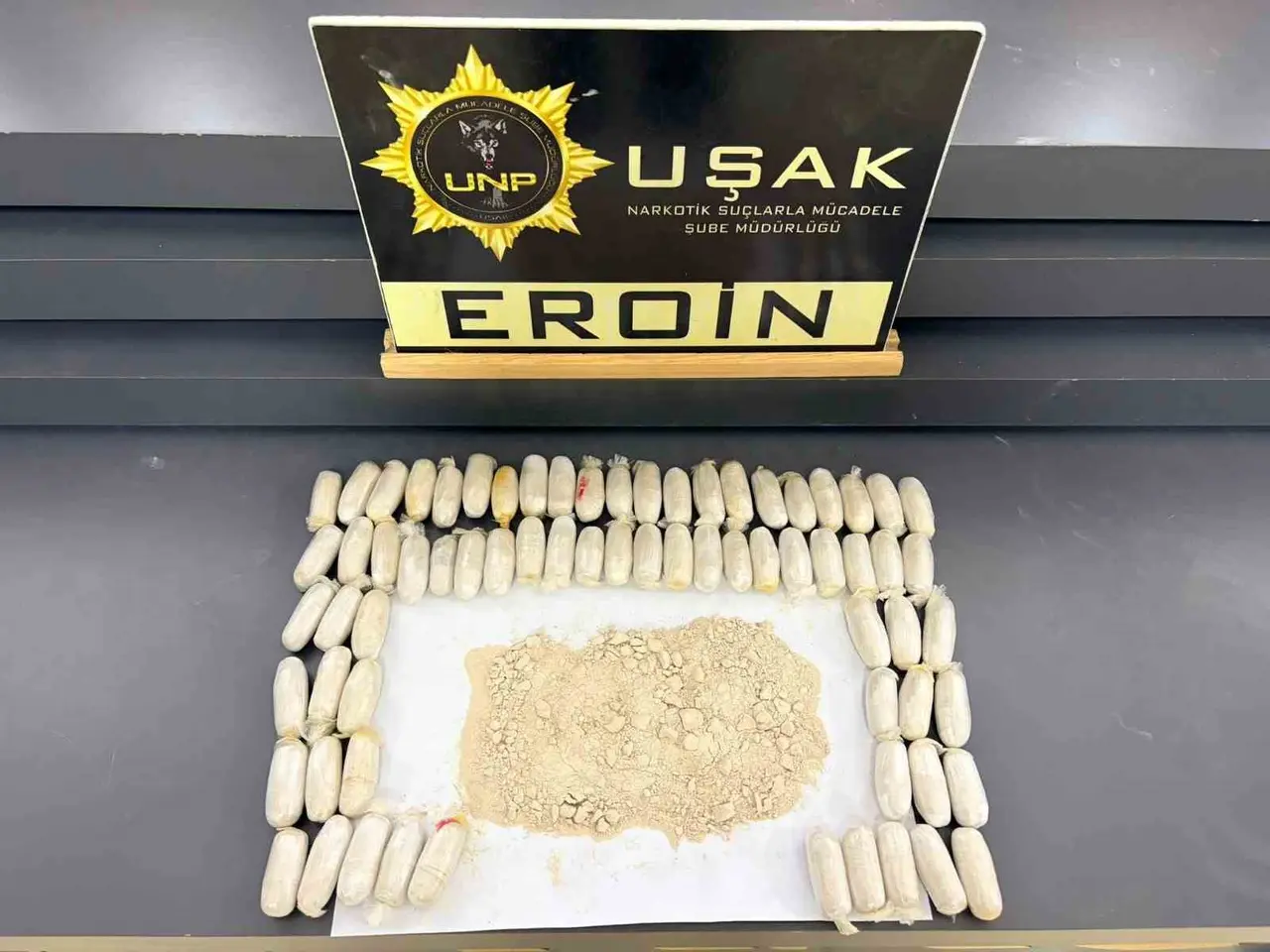 Uşak’ta 27 zehir taciri tutuklandı
