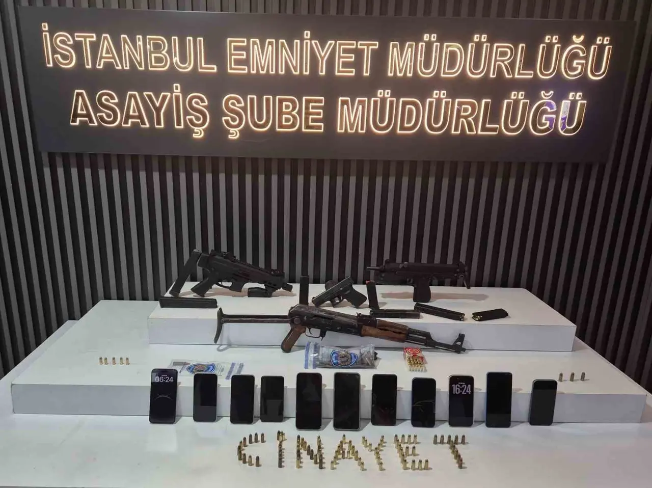 İstanbul’da iki silahlı saldırı aydınlatıldı: 15 şüpheli yakalandı