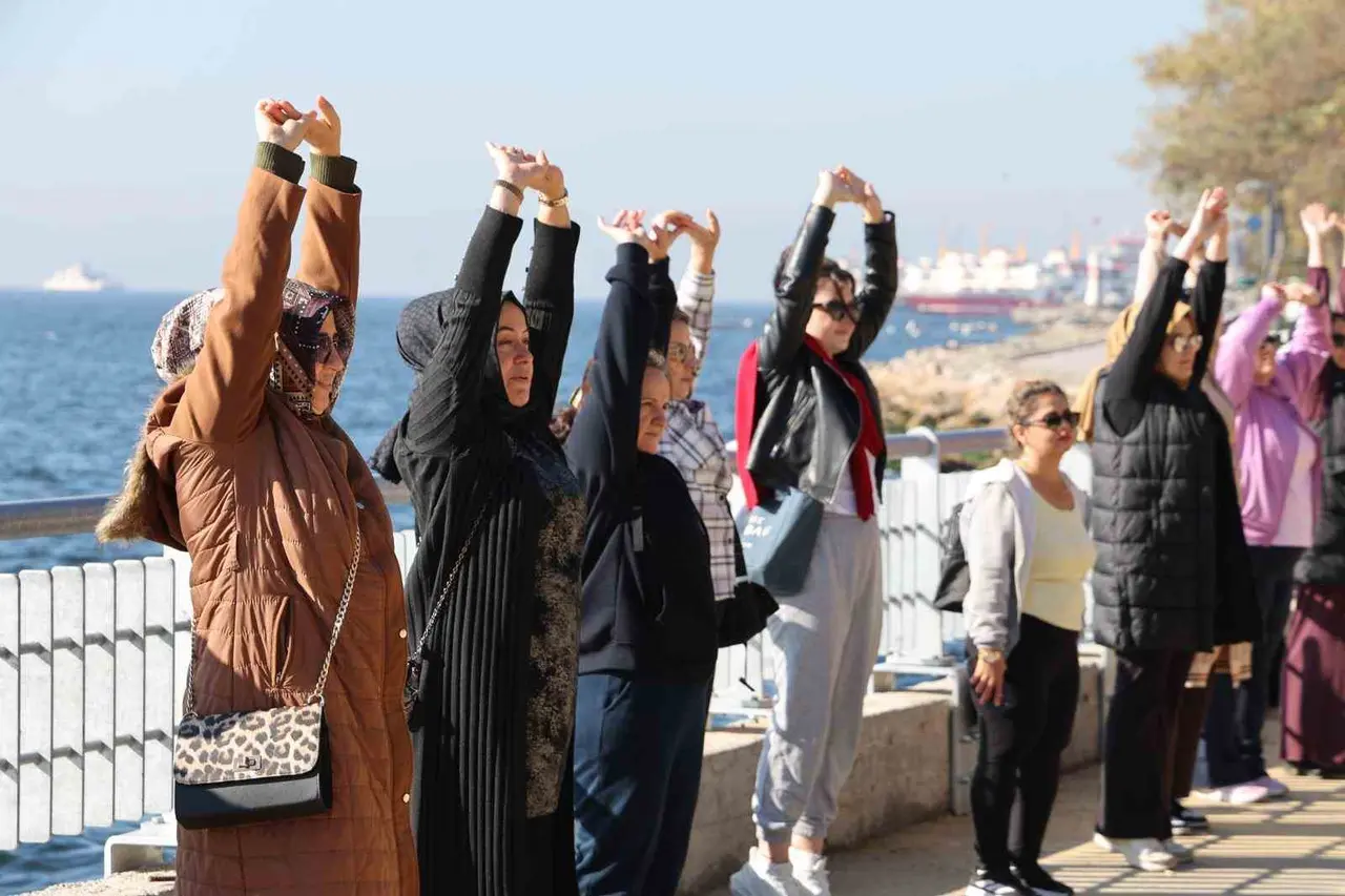 Gebze’de kadınlar "Adım At Havan Değişsin" etkinliğinde buluştu