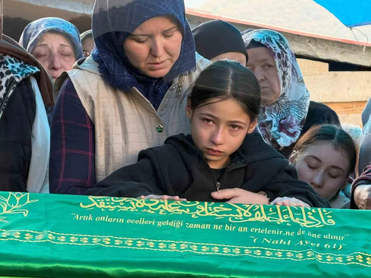 Maden faciasında ölen 3 çocuk babasına son veda: "Yılbaşına kadar çalışıp bırakacağım demişti"