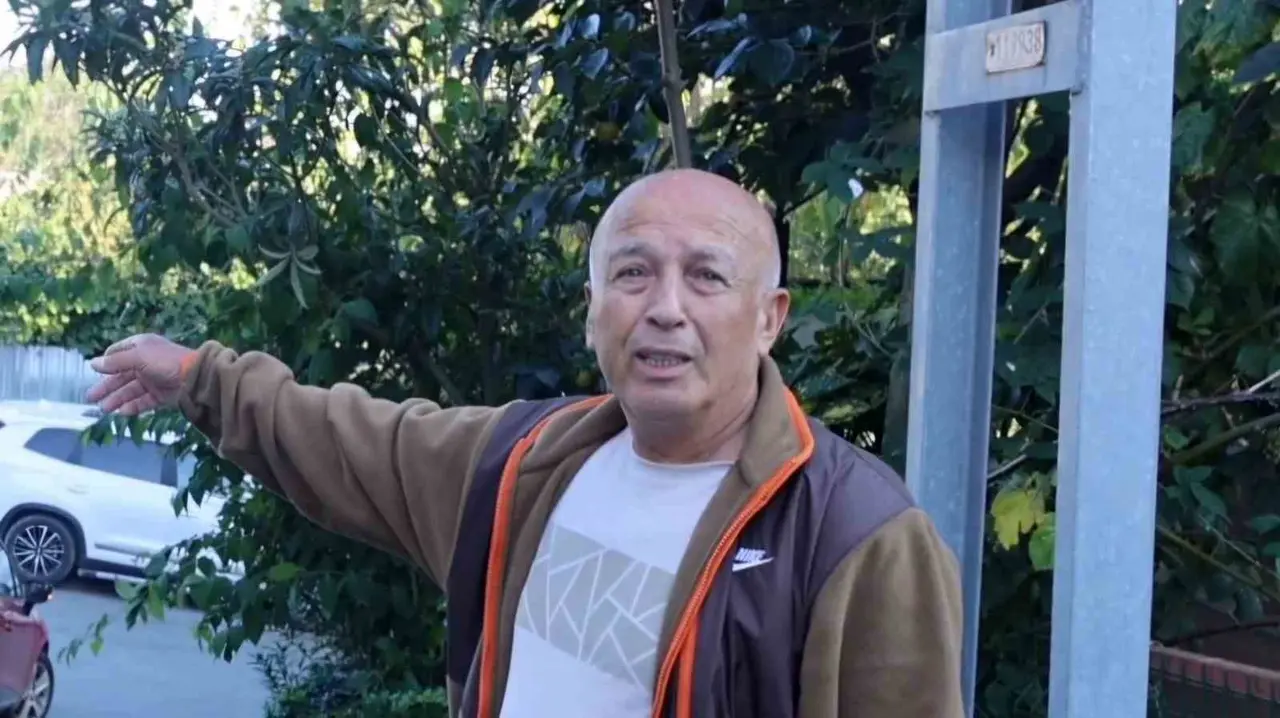 Sarıyer’de araziye atık dökülmesi vatandaşı çileden çıkardı, İSKİ’ye tepki: "Camları açamıyoruz; yazıklar olsun"