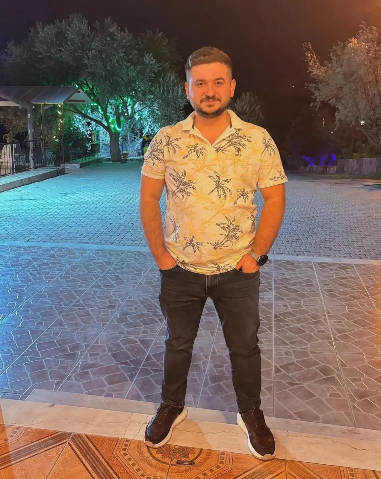 İzmir’de restoranda kanlı kavga: Sahibi öldü, müşteri ağır yaralı