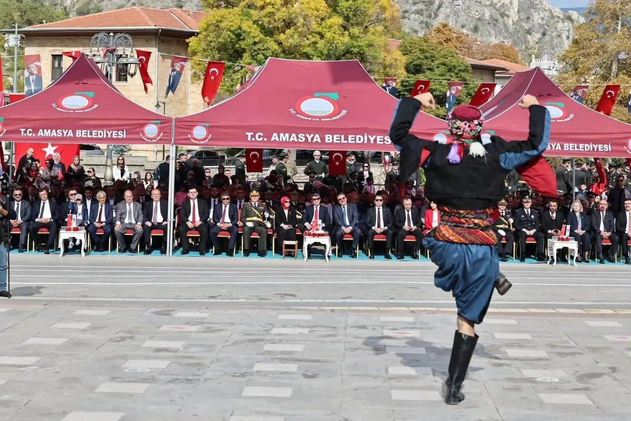 Amasya’da 29 Ekim Cumhuriyet Bayramı coşkuyla kutlandı
