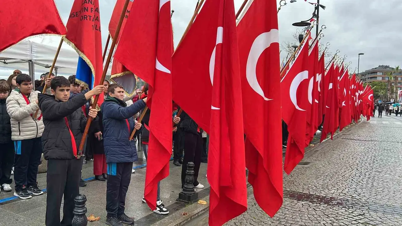 Çanakkale’de 29 Ekim coşkusu