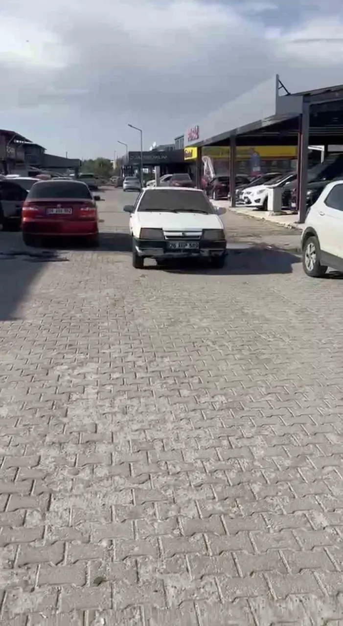 Eskişehir’de otomobilini 100 kilo dana sucuğuyla takas etti