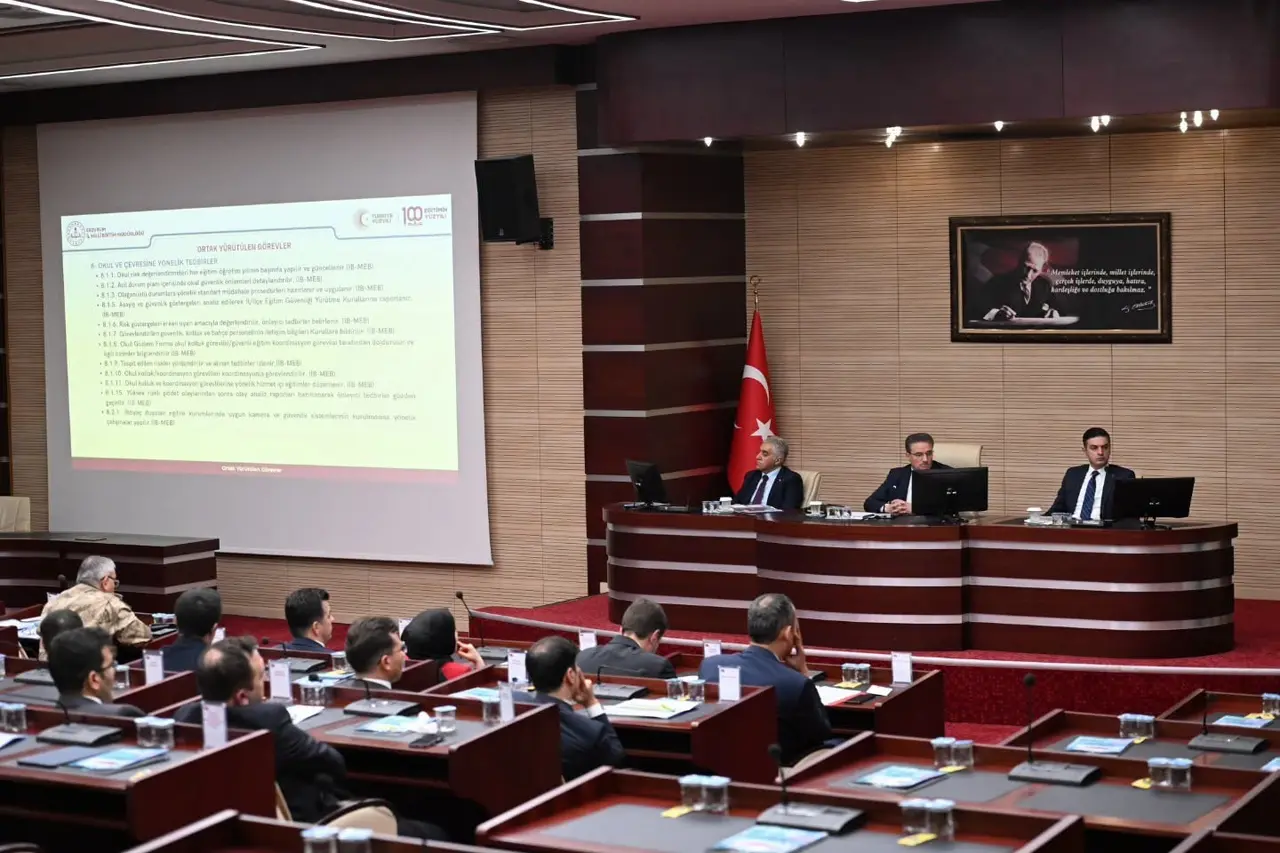 Erzurum’da okul güvenliği masaya yatırıldı