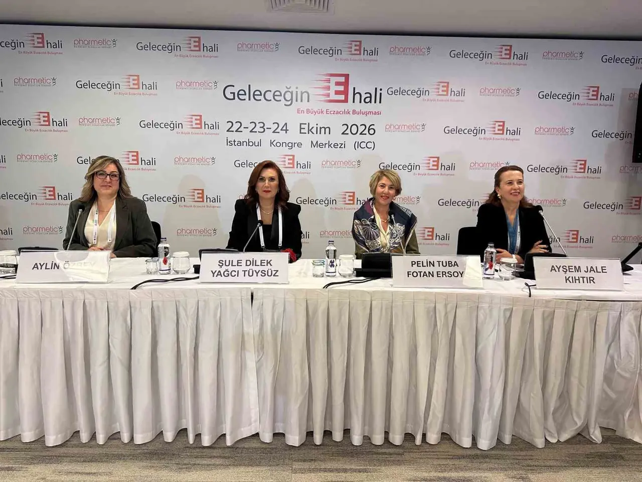 Eczacılar İstanbul’da Geleceğin E Hali Kongresi’nde buluştu