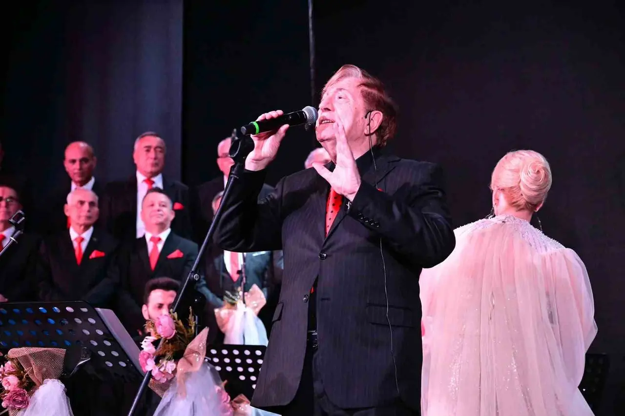 Zeki Müren’in unutulmaz şarkıları Manisa’da yankılandı