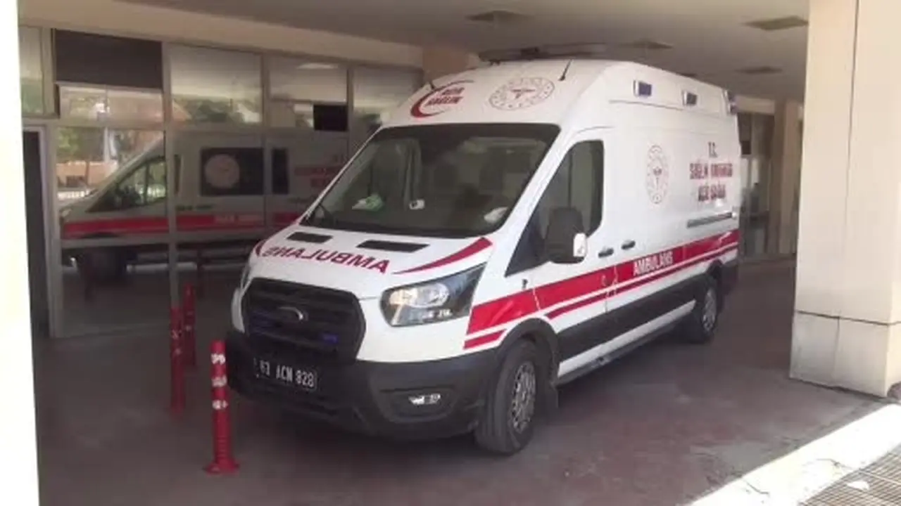 Bahçeyi sürerken traktörden düşen yaşlı adam hayatını kaybetti