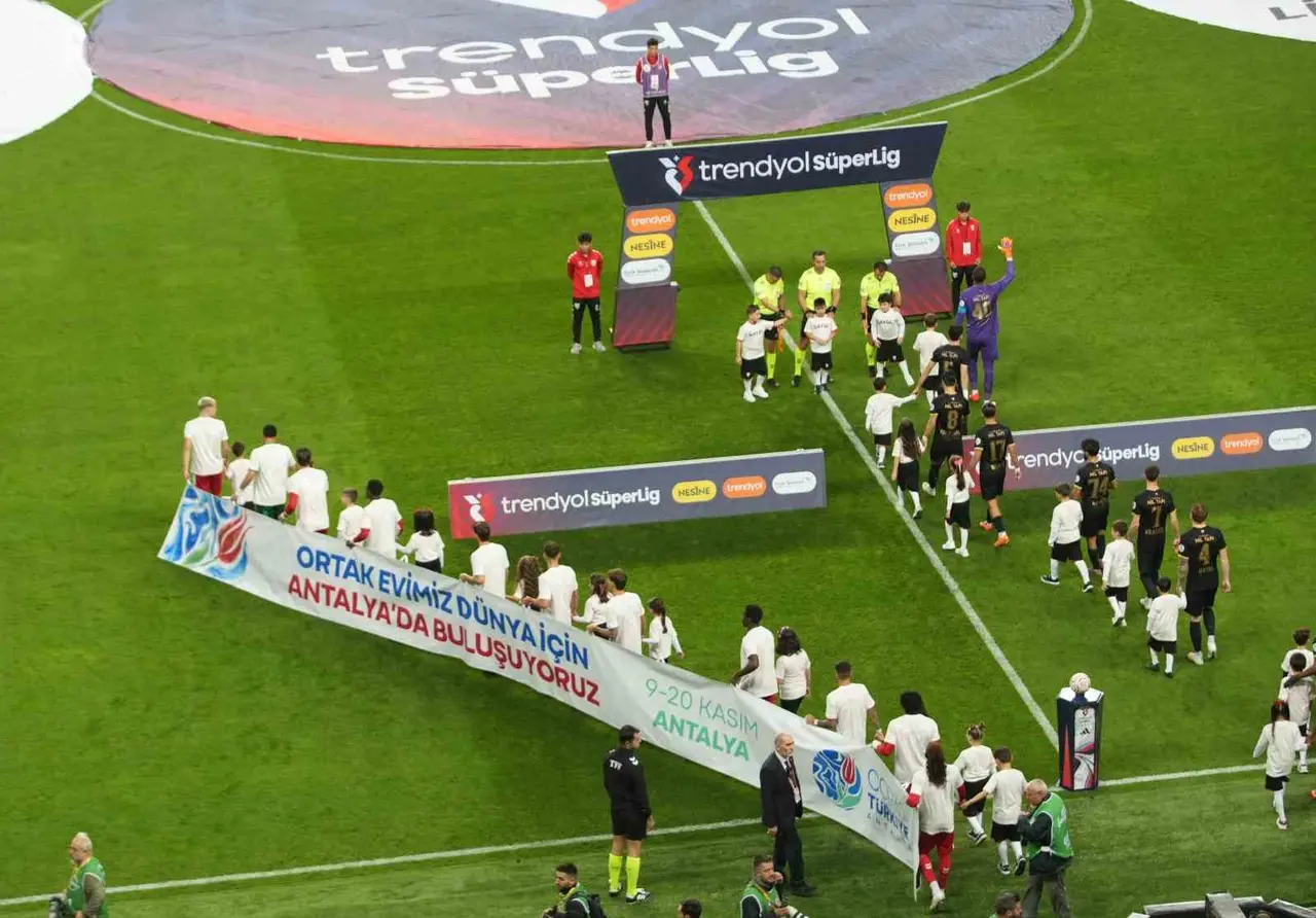 Trendyol Süper Lig: Samsunspor: 0 - Amed Sportif Faaliyetler: 0 (Maç devam ediyor)