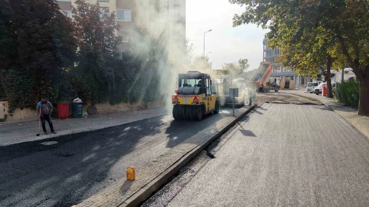 Talas Bahçelievler’de 750 ton sıcak asfalt