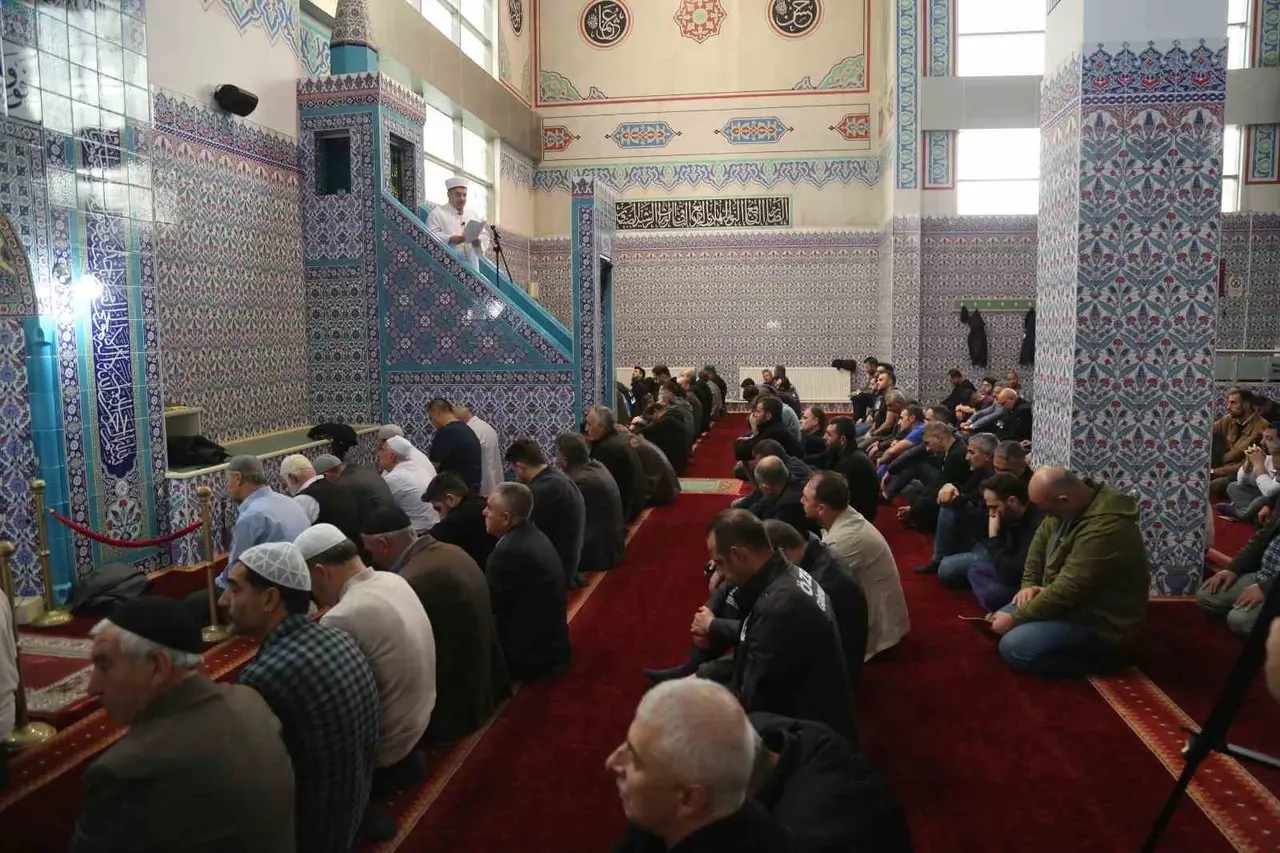 Erzurum Şehir Hastanesi ve Bölge Koordinasyon Merkezi’nden Organ Bağışı Haftası’nda hayat kurtaran çağrı
