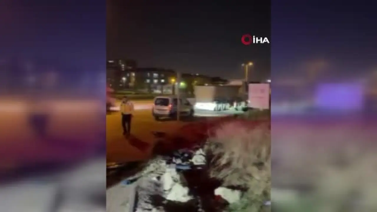 Ankara’da otomobil kavşakta bekleyen araca çarptı: 3 yaralı