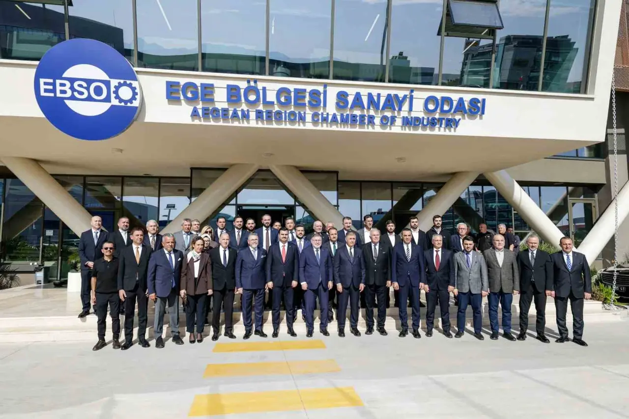 Başkan Tugay: "Kısa zamanda çok iş yapalım"