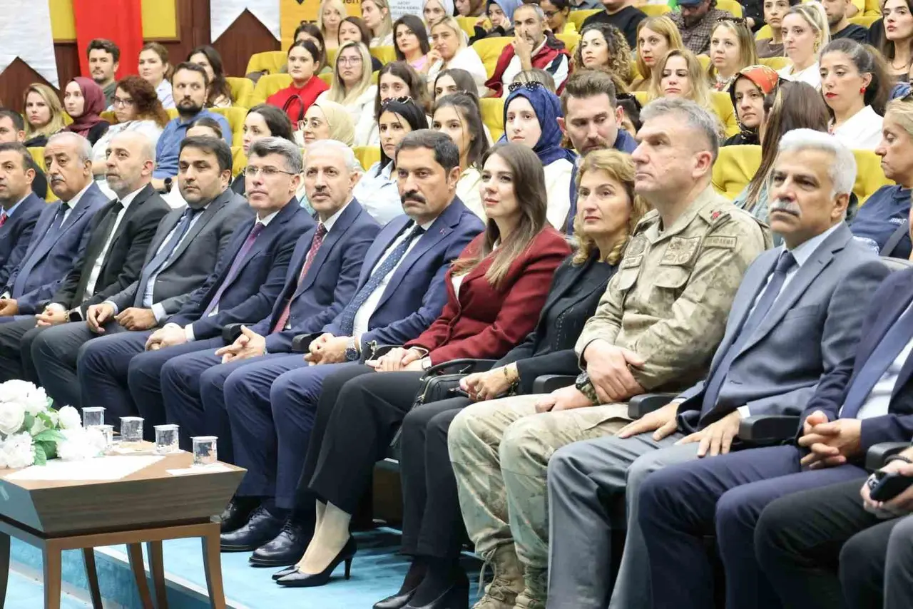Hatay Öğretmen Akademilerinin yeni eğitim yılı açıldı